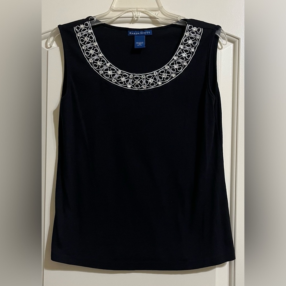 Karen Scott Black Sleeveless Top Blouse Rhinestone Embroidered Neckline Medium